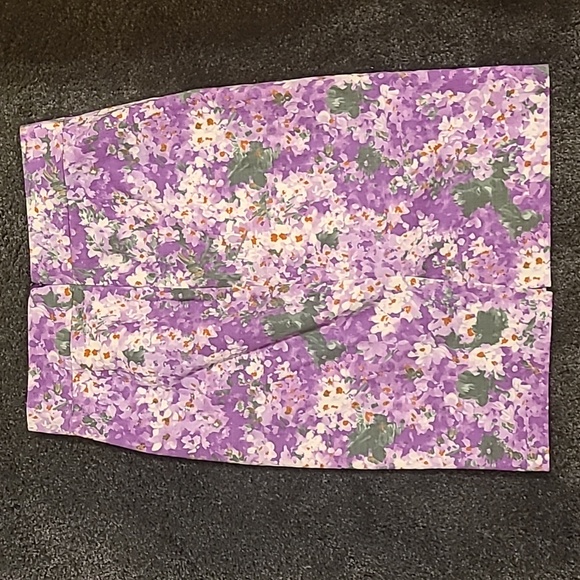 J Crew Purple Floral Skirt Size 2 - Picture 3 of 6